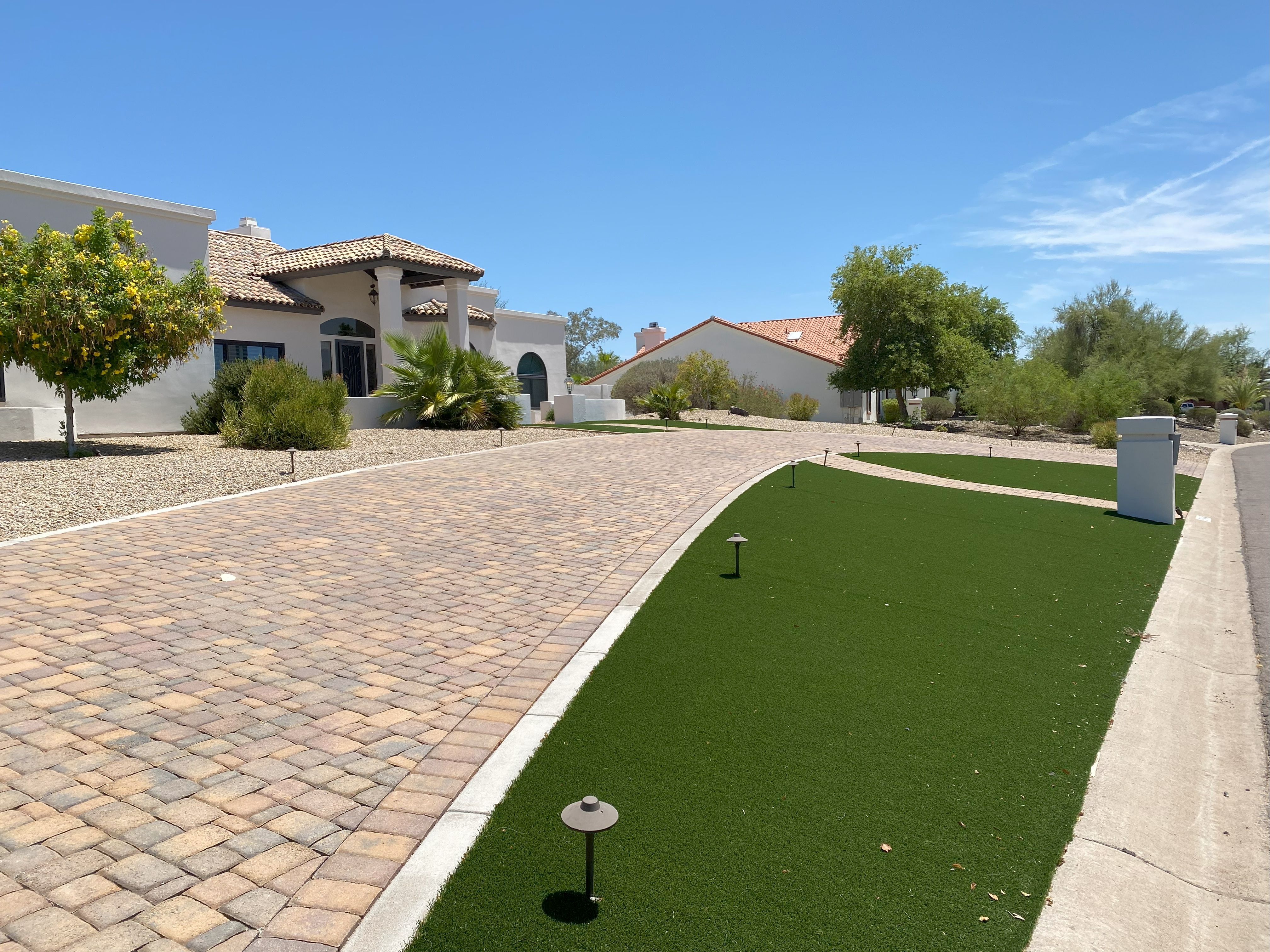 As trusted landscapers in Scottsdale, Mountainscape South Landscaping offers complete landscaping and hardscaping services for modern outdoor living. From paving stones and retaining walls to turf installation and artificial turf care, we bring lasting value to every project.