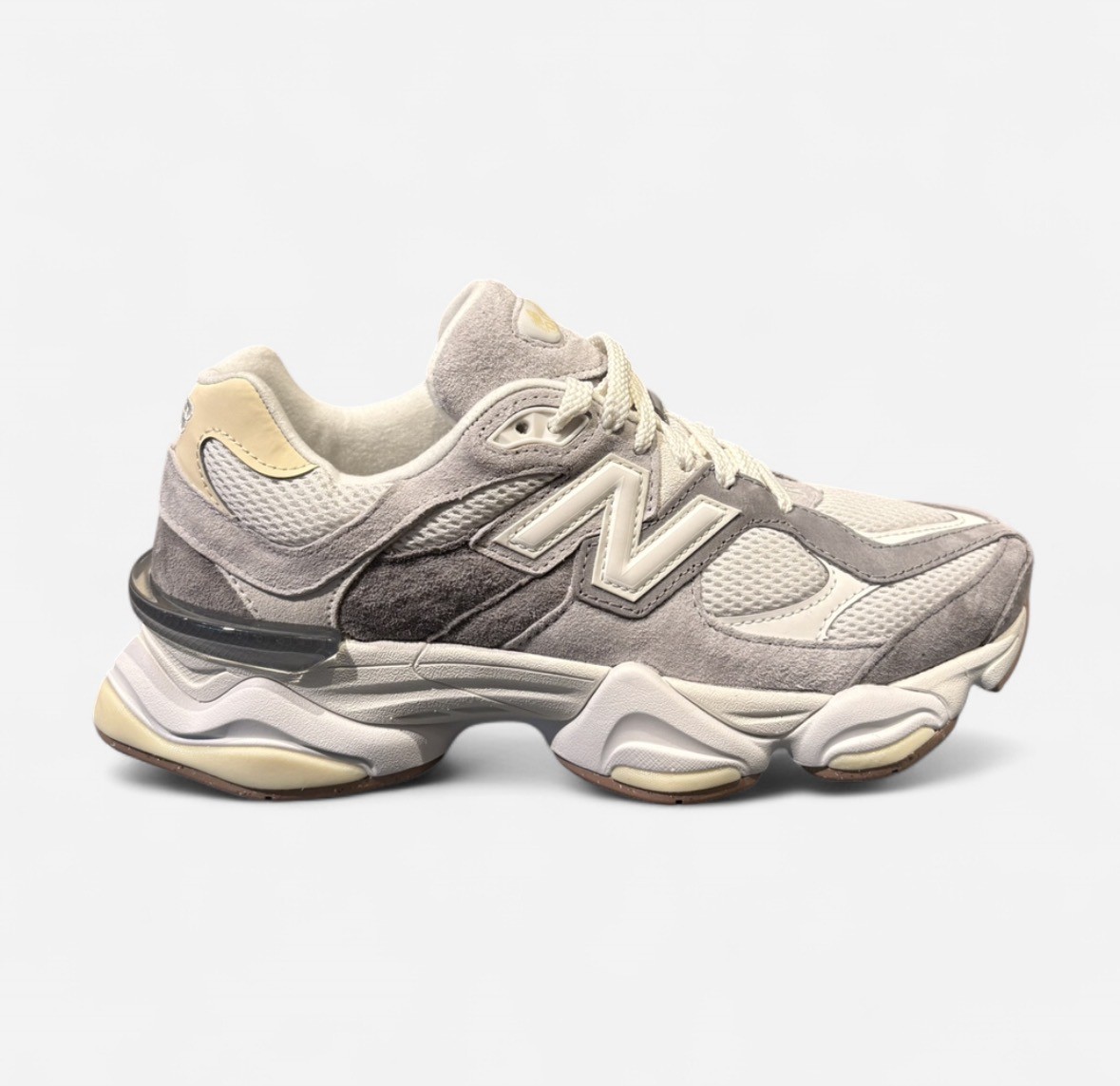 Bilder District 5 sneakerstore
