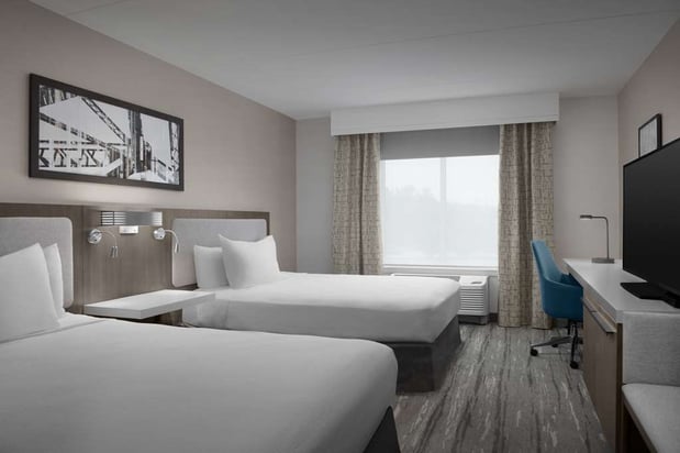 Images Hilton Garden Inn West Lafayette Wabash Landing