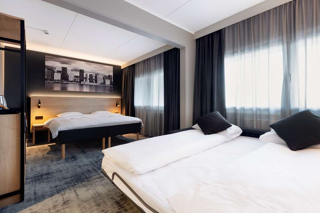 Images Park Inn by Radisson Oslo Airport Hotel West