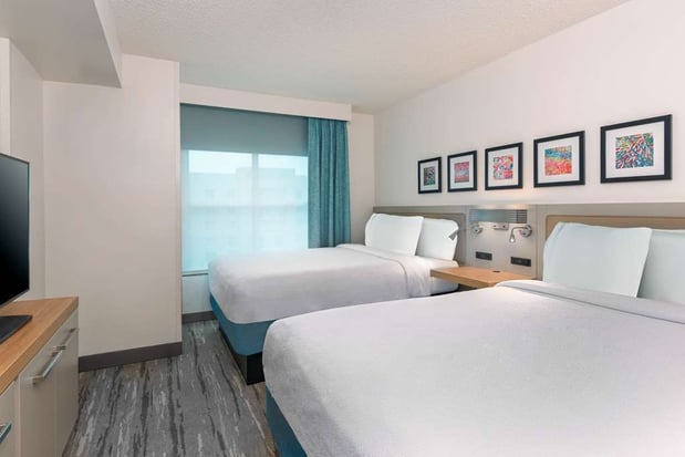 Images Hilton Garden Inn Tampa Airport Westshore