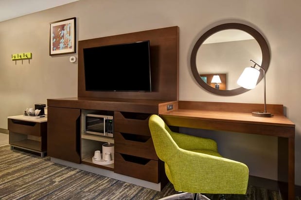 Images Hampton Inn Pleasant View