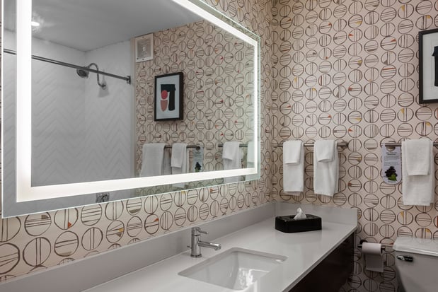 Images Holiday Inn Niagara Falls State Park Entry by IHG