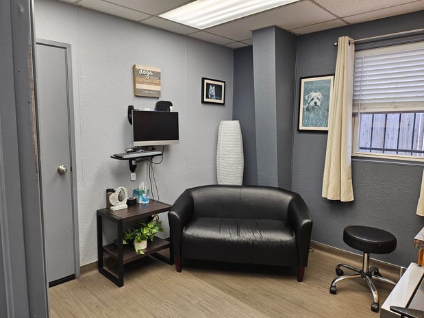 Images VCA Smoky Hill Animal Hospital