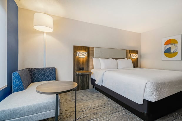 Images Holiday Inn Express & Suites Buffalo-Airport by IHG