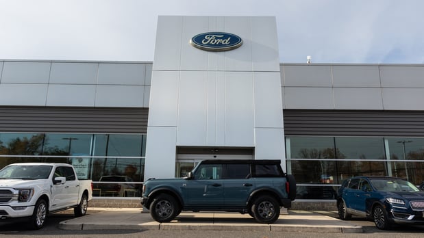 Images Holman Ford Turnersville