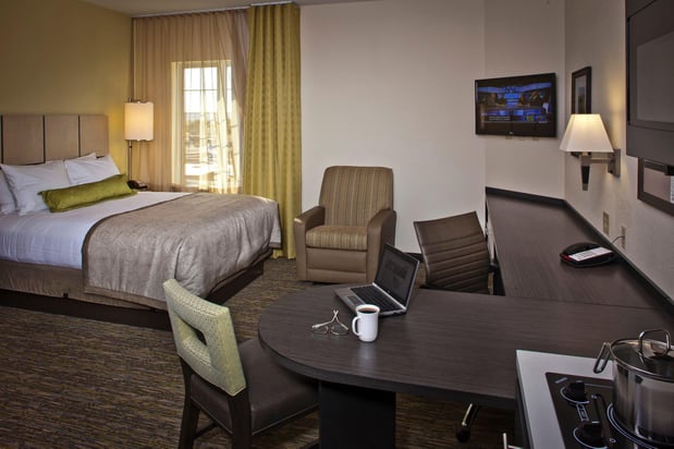 Images Candlewood Suites Building 3440