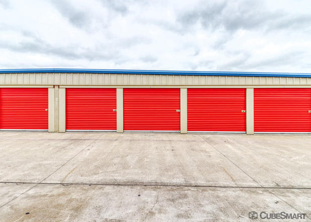 Images CubeSmart Self Storage