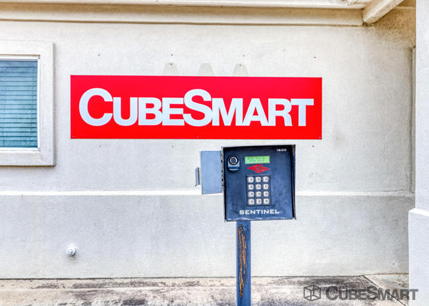 Images CubeSmart Self Storage