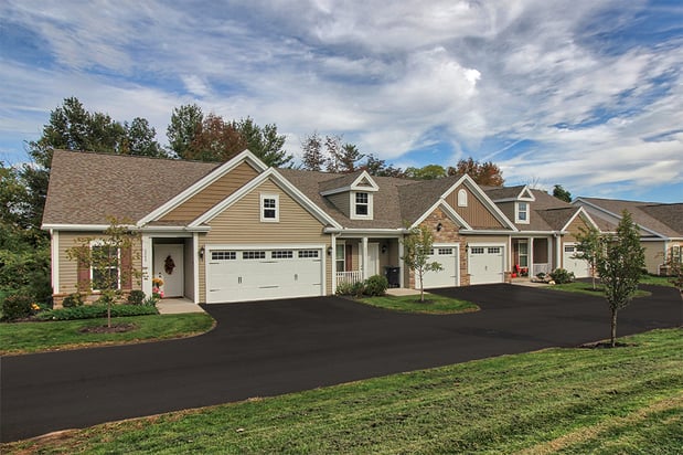 Images The Links at Centerpointe Townhomes
