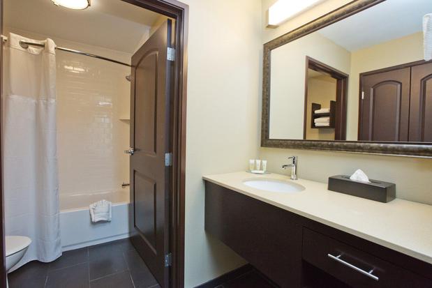 Images Staybridge Suites Austin South Interstate Hwy 35 by IHG