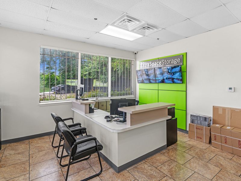 7944 - Office