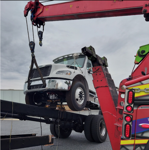 Images Ice Elvis Heavy & Light Duty Towing