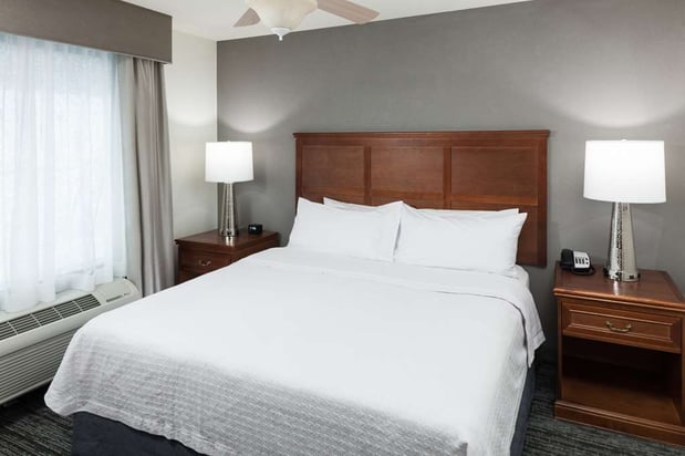 Images Homewood Suites by Hilton El Paso Airport