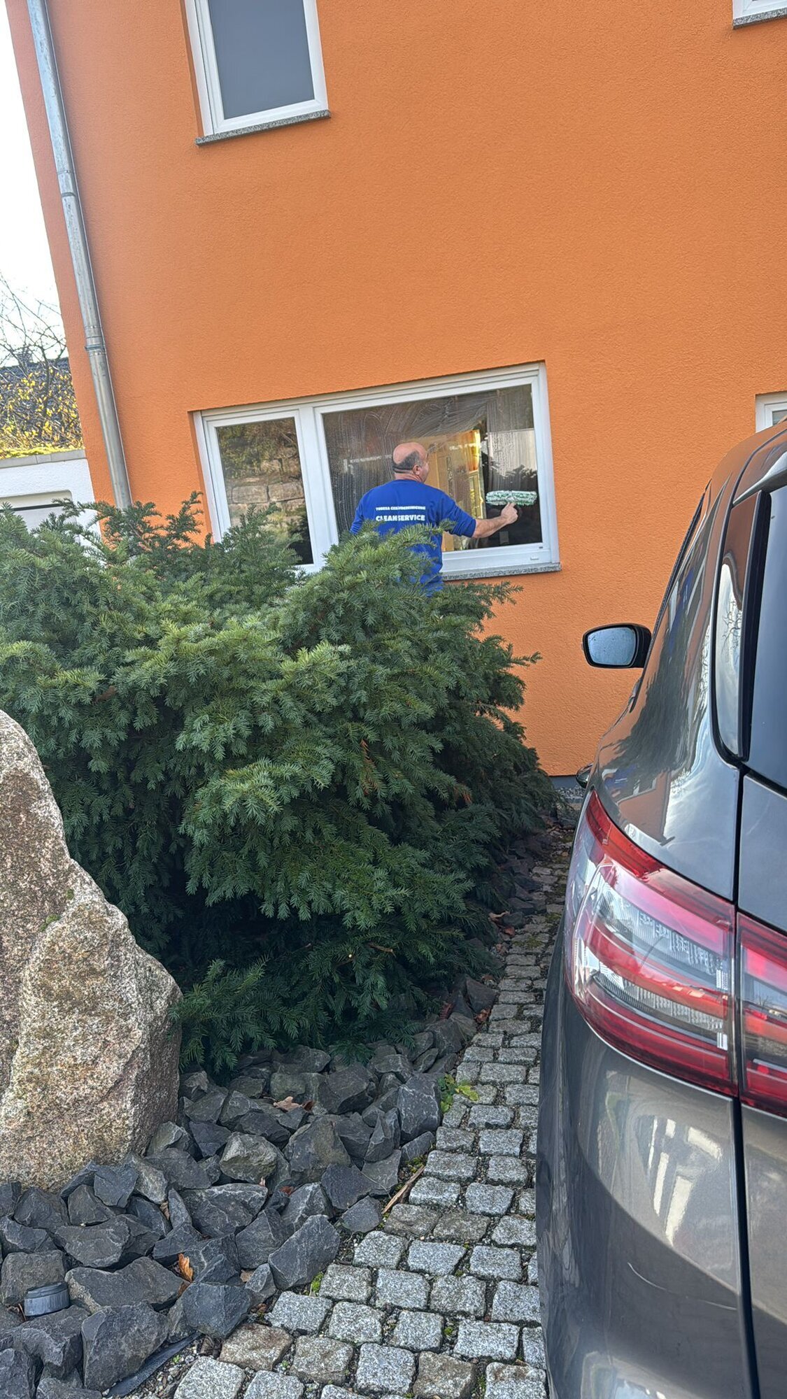 Tobesa Gebäudereinigung, Tiroler Straße 13 in Karlsruhe