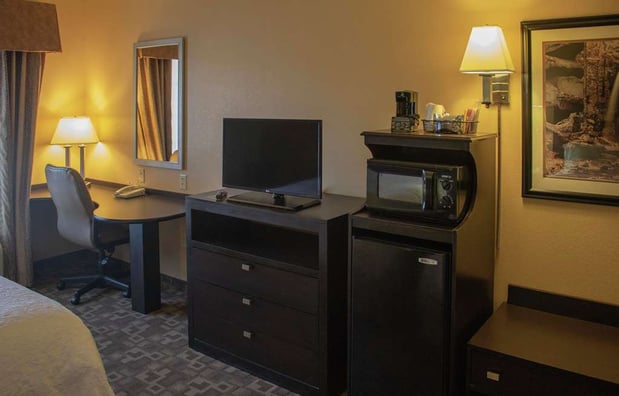 Images Hampton Inn & Suites-Knoxville/North I-75