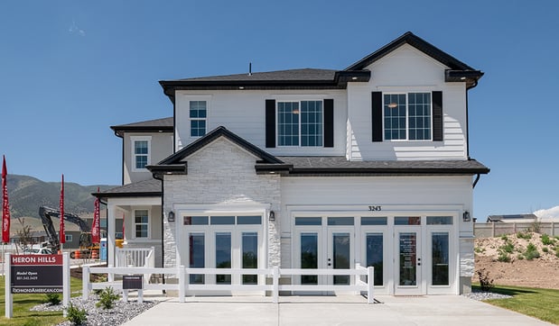 Images Heron Hills by Richmond American Homes