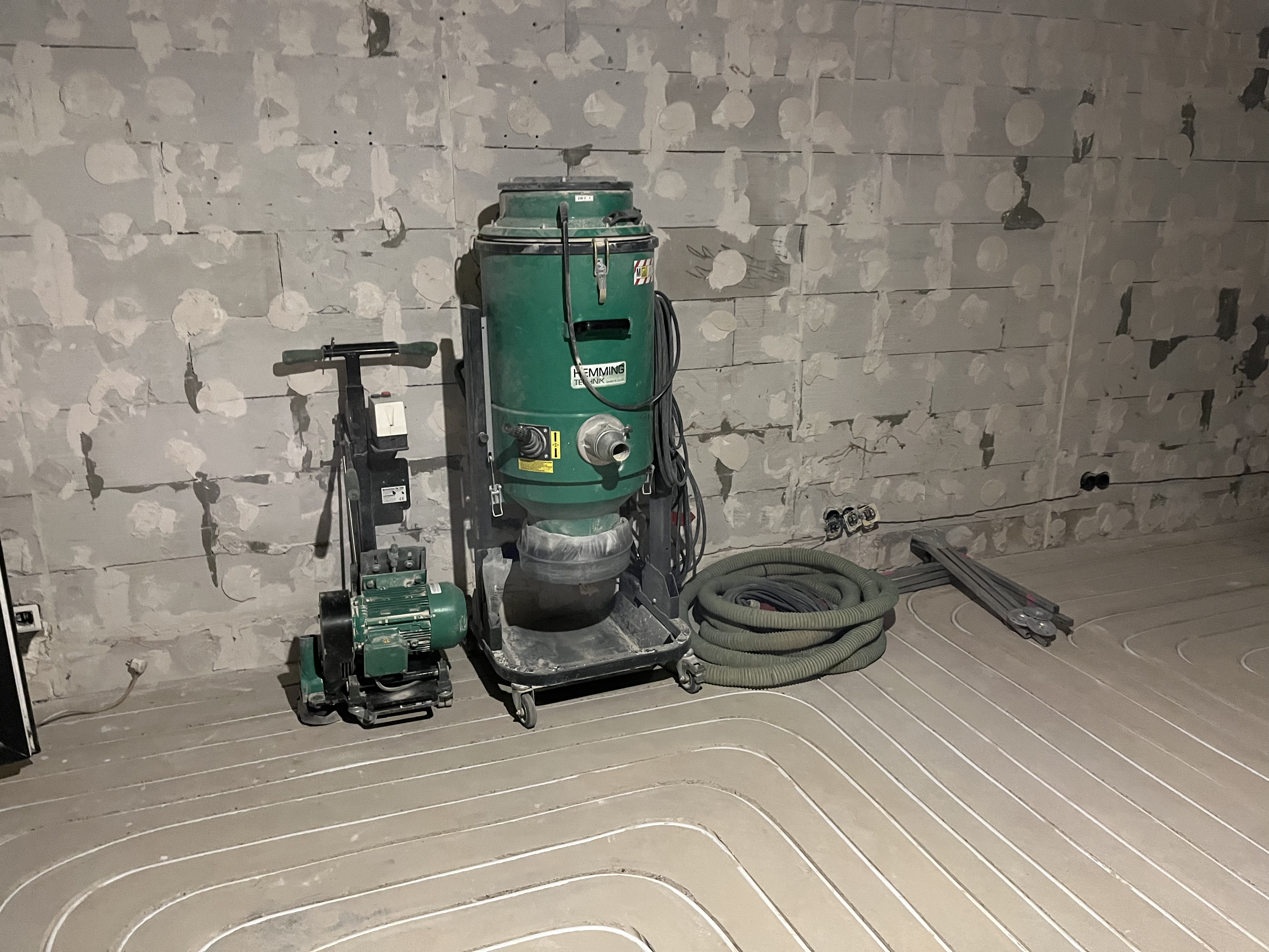 BodenWärme Leschke, Am Beek 18 in Tostedt