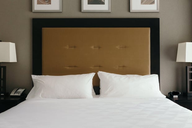 Images Holiday Inn & Suites East Peoria by IHG