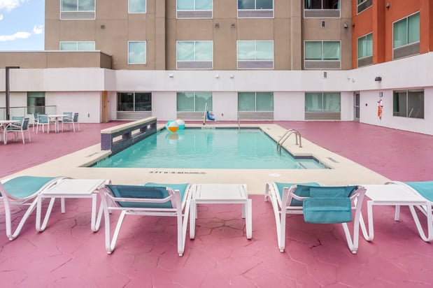 Images Holiday Inn Express & Suites Houston Westchase - Westheimer by IHG