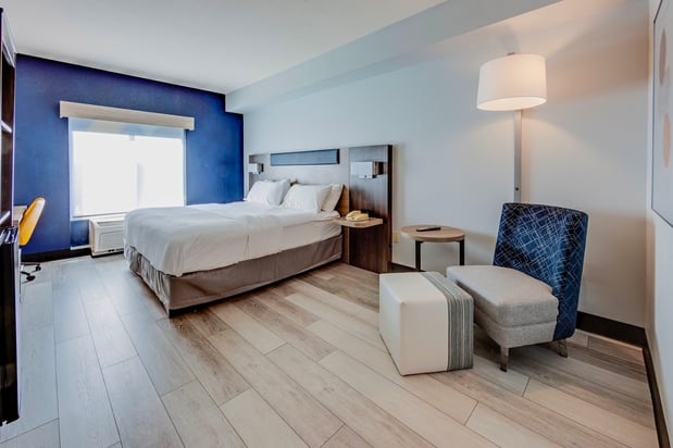 Images Holiday Inn Express & Suites Columbus OSU-Medical Center by IHG