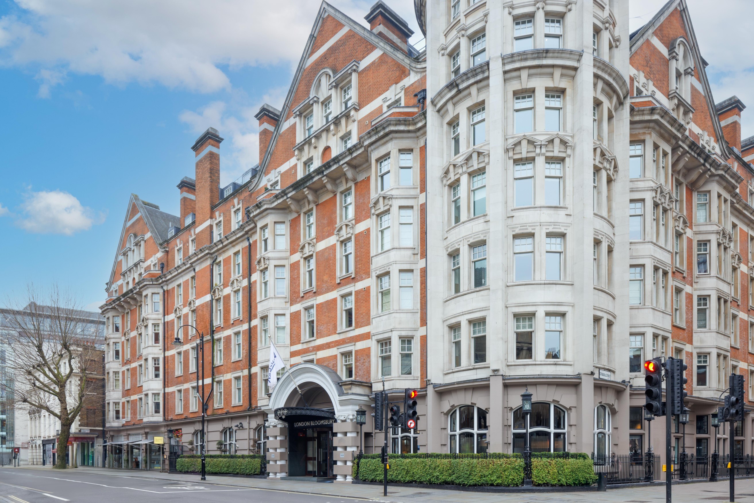 Radisson Blu Hotel, London Bloomsbury Exterior