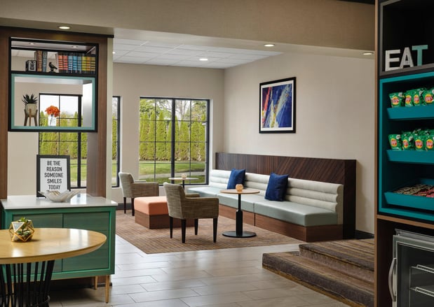 Images Holiday Inn & Suites Boston-Peabody by IHG
