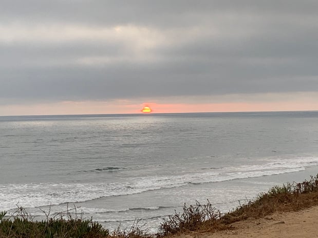 Images Holiday Inn Express & Suites Carlsbad Beach by IHG