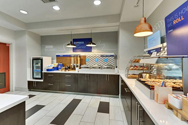 Images Holiday Inn Express & Suites Weatherford, an IHG Hotel