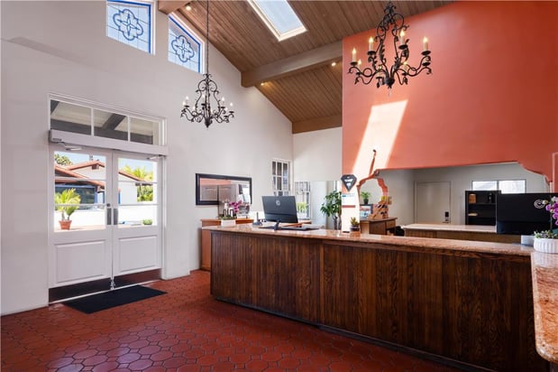 Images Best Western Plus Pepper Tree Inn