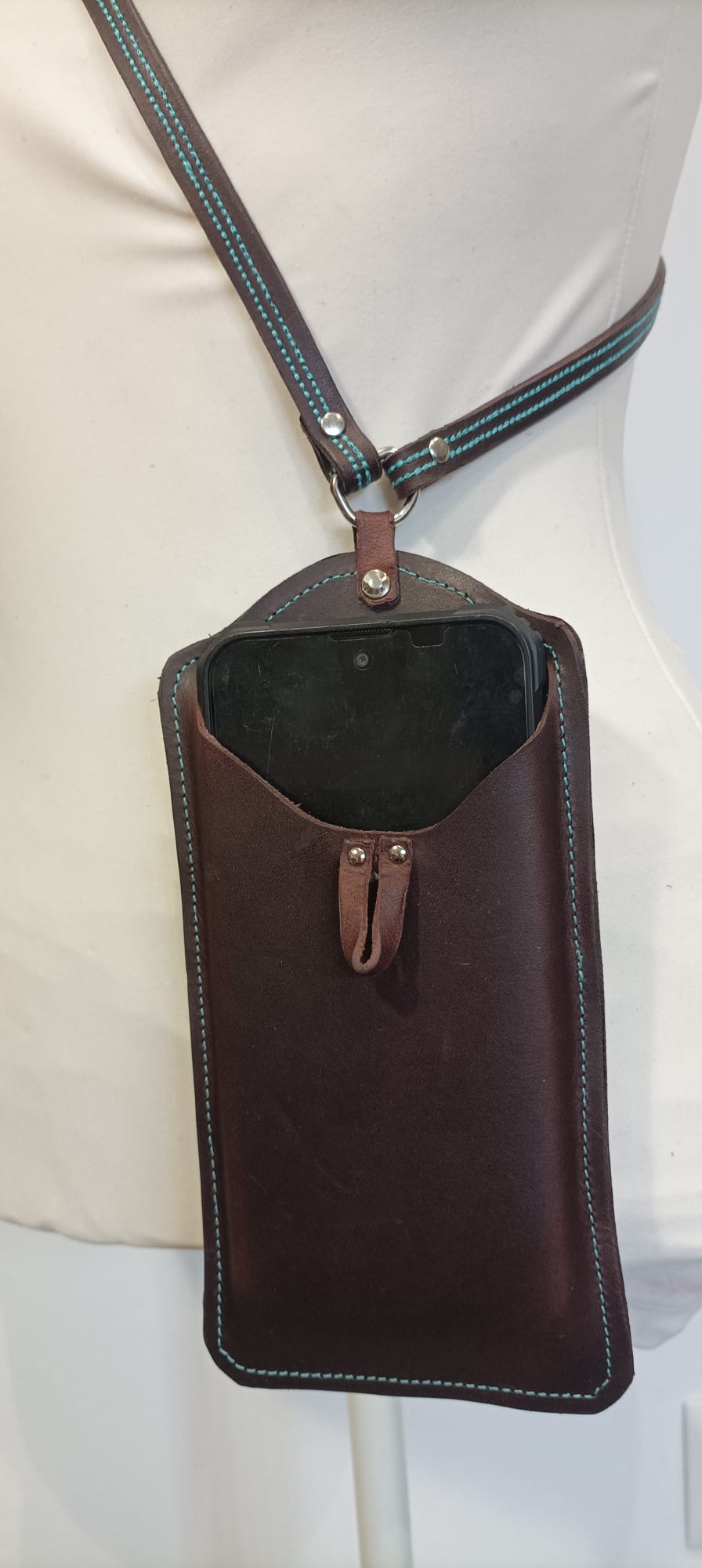 Images Iconic Leather