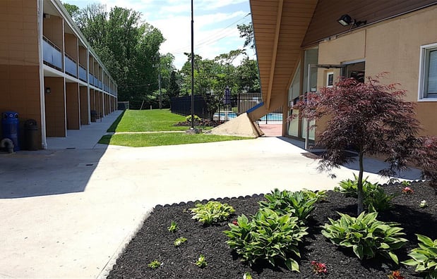 Images Crystal Inn Neptune