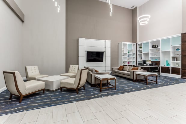 Images Holiday Inn & Suites Jefferson City by IHG