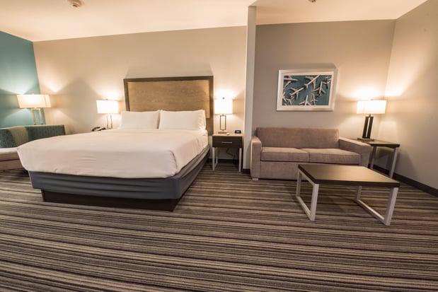 Images Holiday Inn Express & Suites Houston - Hobby Airport Area by IHG