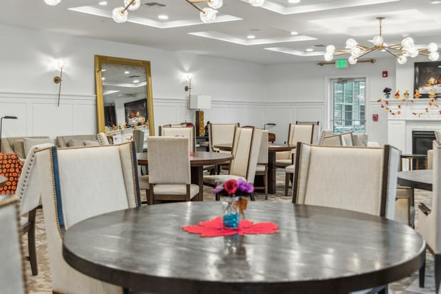 Images Pinnacle Living at Forts Ferry