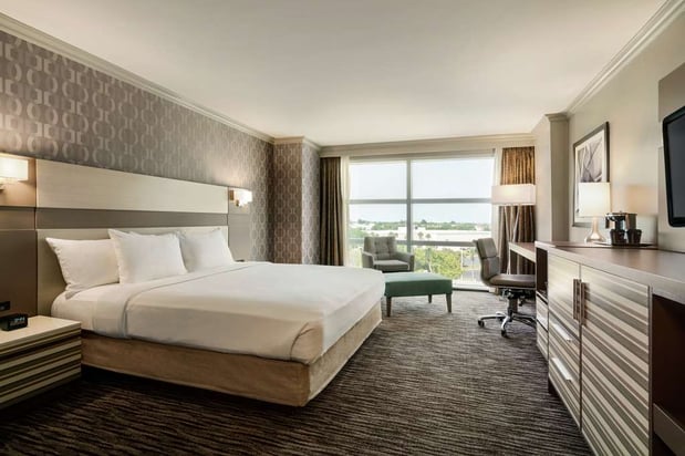 Images Hilton Melbourne, FL