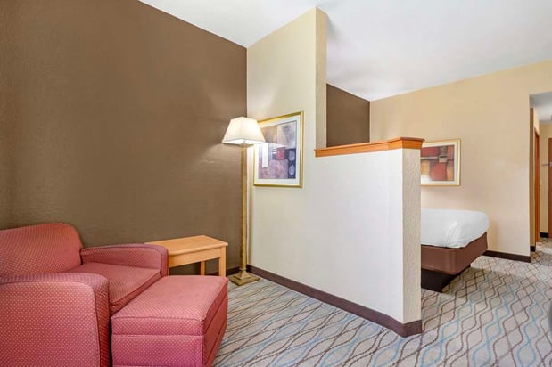 Images Best Western Locust Grove Inn & Suites