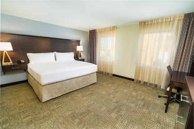 Images Staybridge Suites Newark - Fremont by IHG