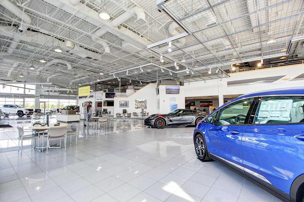 Images Kendall Cadillac of Nampa