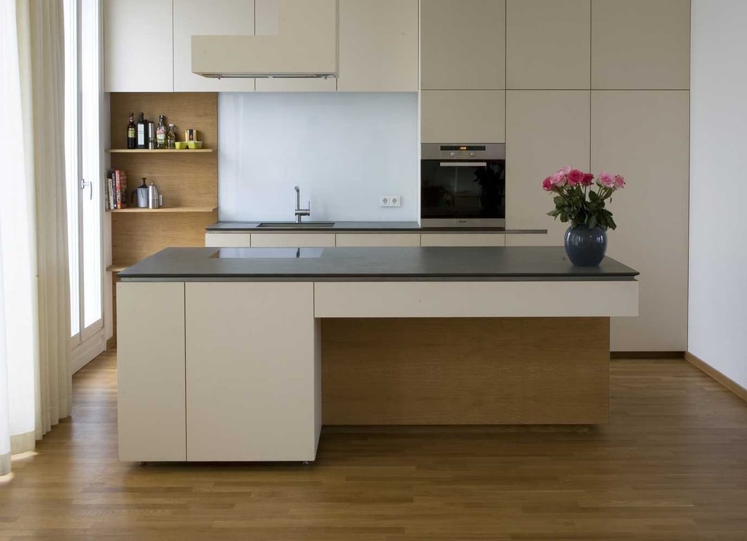 Küche mit Holzelementen - Schreinerei | Judith Aicher | München