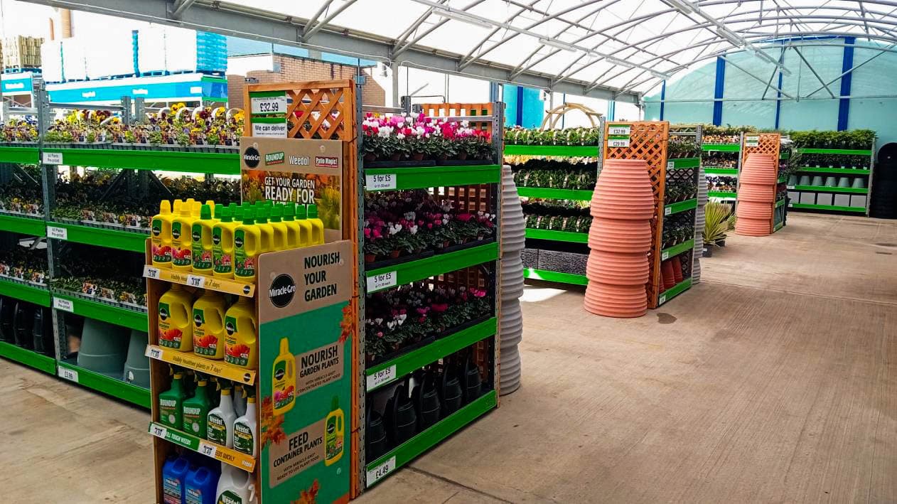 Images B&M Home Store with Garden Centre