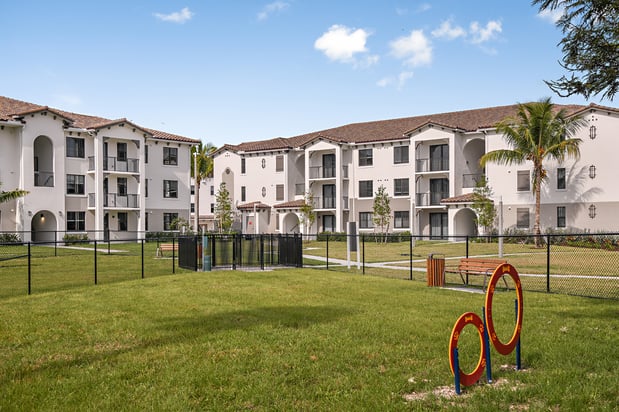 Images Boca Vue Apartments