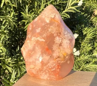 Images KyeBentley Crystals