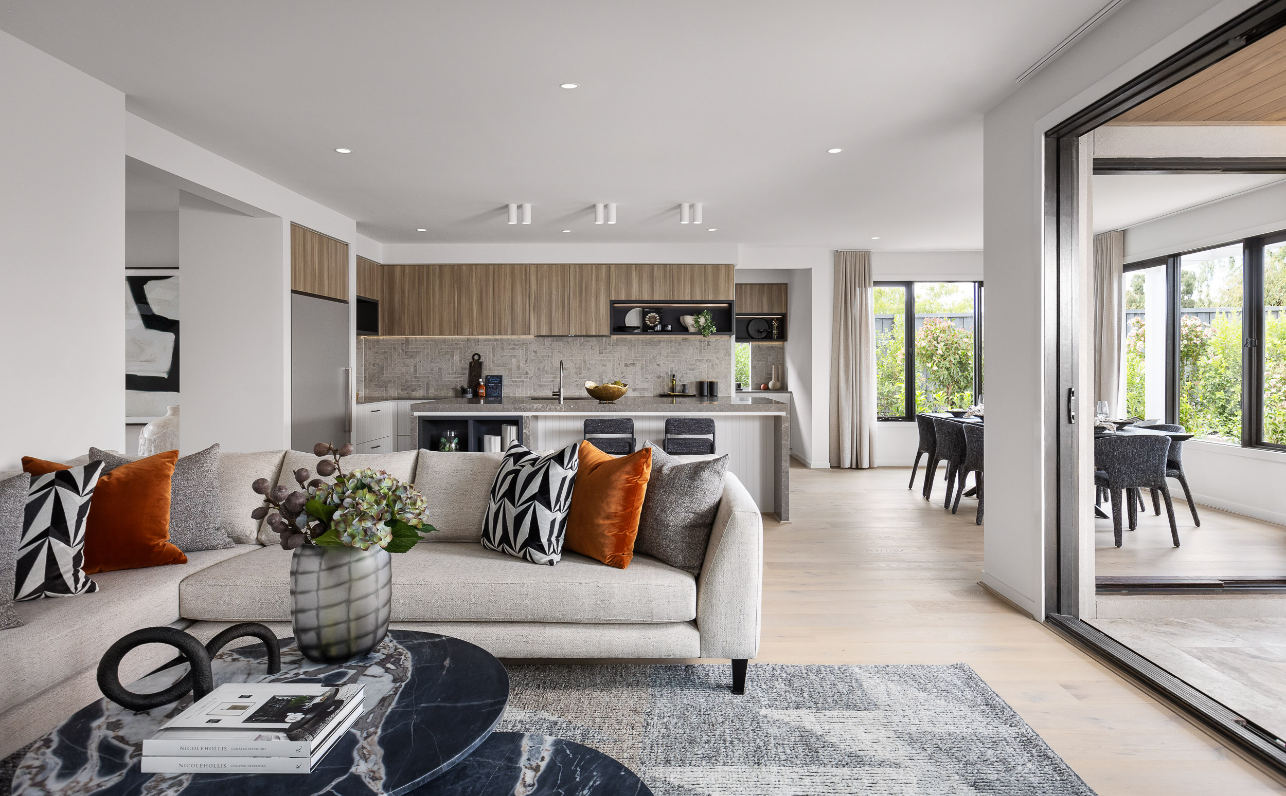 Images Carlisle Homes - Manor Lakes Estate, Manor Lakes