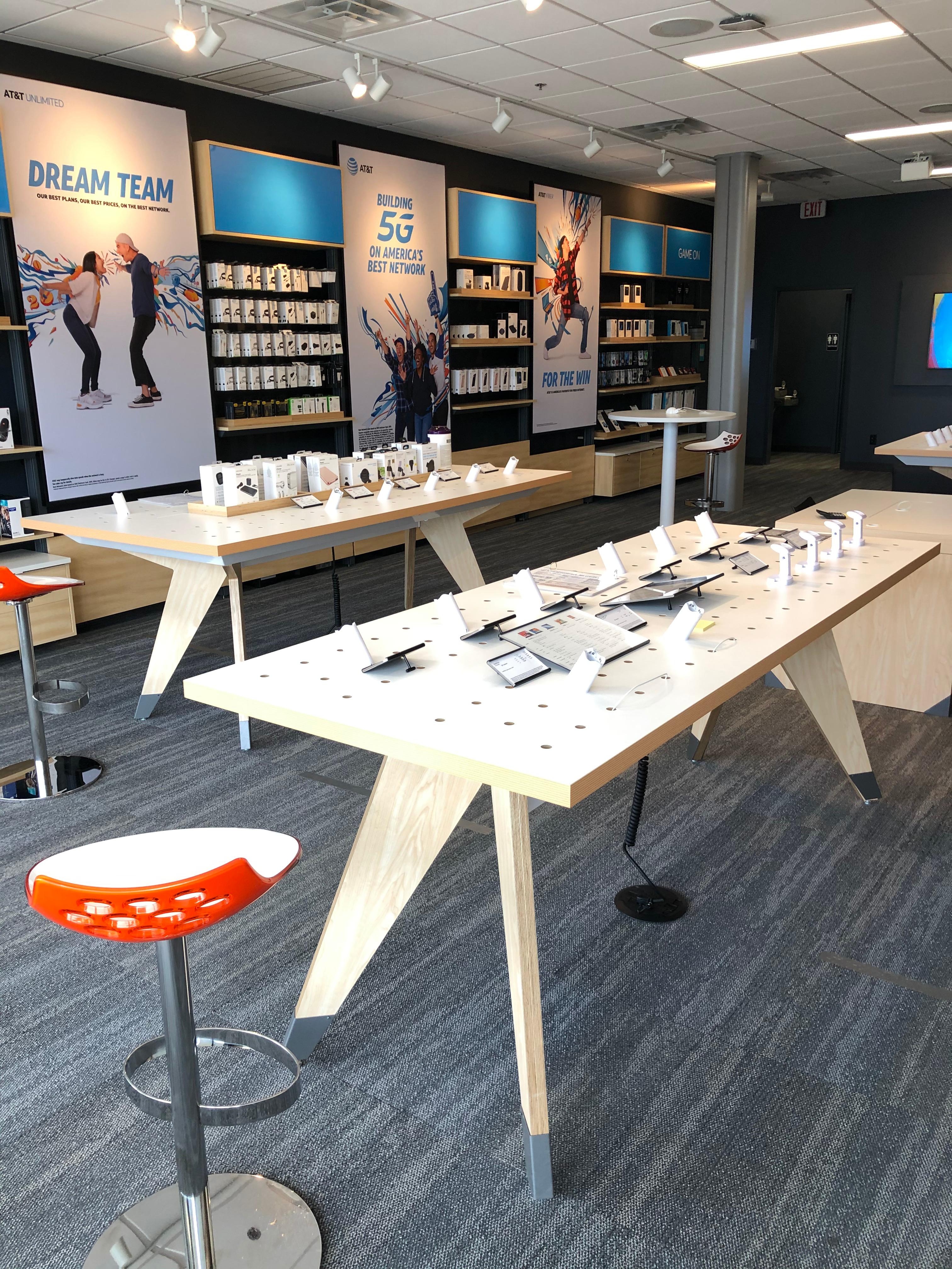 AT&T Store Photo