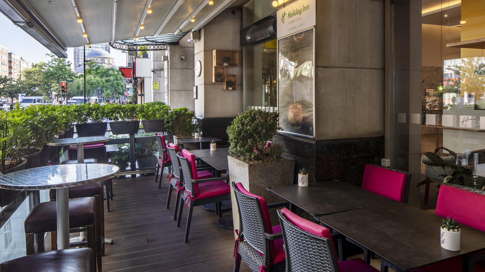 Images Holiday Inn Istanbul - Sisli by IHG