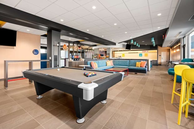 Images Tru by Hilton Portland Airport