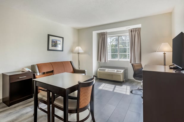 Images Greenville Pelham Inn