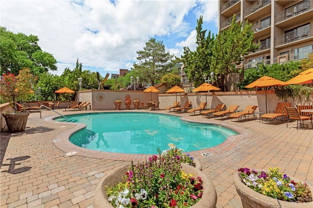 Images Best Western Plus Arroyo Roble Hotel & Creekside Villas