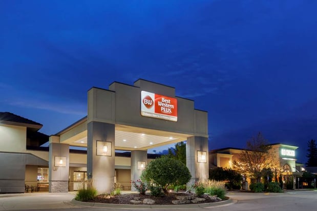 Images Best Western Plus Dubuque Hotel & Conference Center